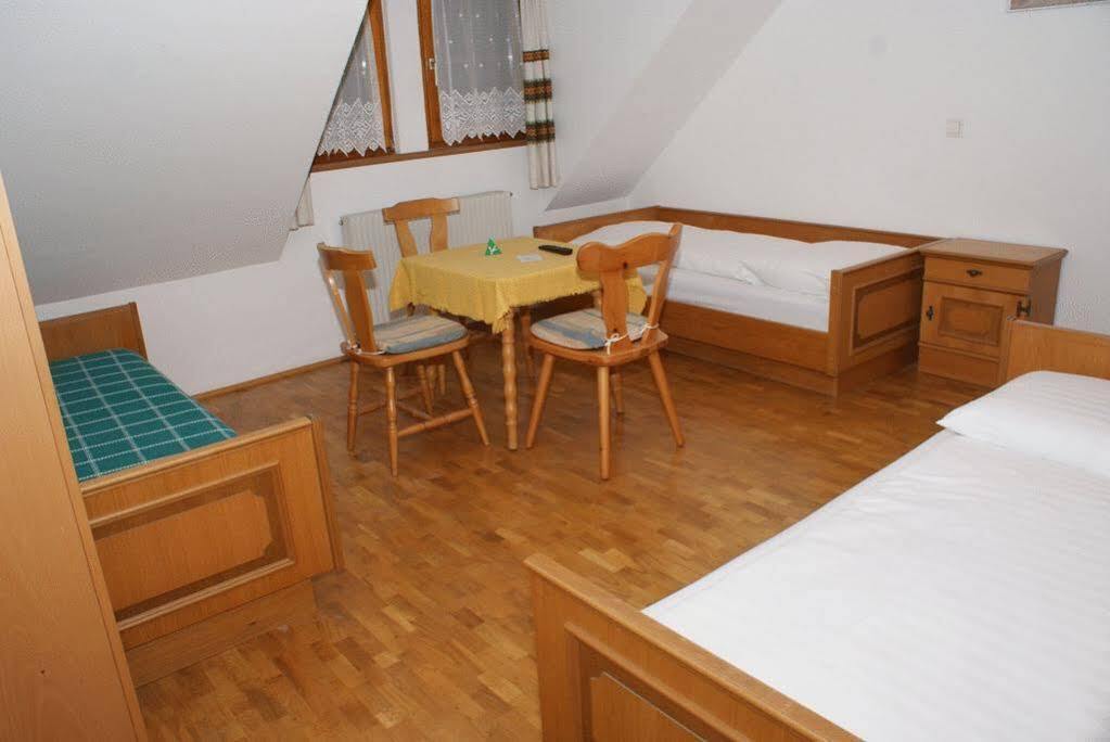 Zoechbauer Gaestehaus - Hotel Garni Kapelln Exterior foto